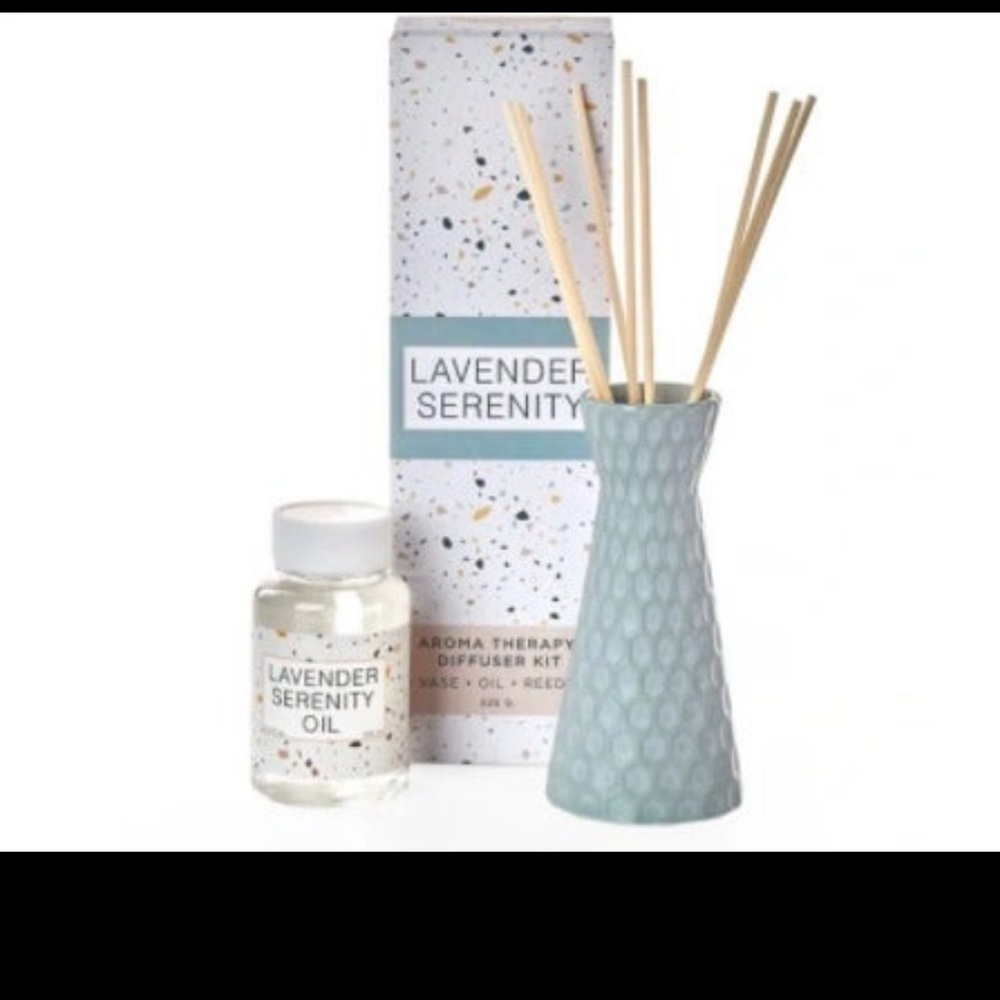 COPY - Lavender serenity aromatherapy diffuser kit new in box